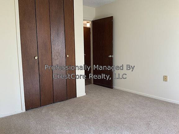 4th image of 818 N Highland Ave Unit 15