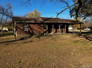 301 S 2nd St, Lilbourn, MO 63862