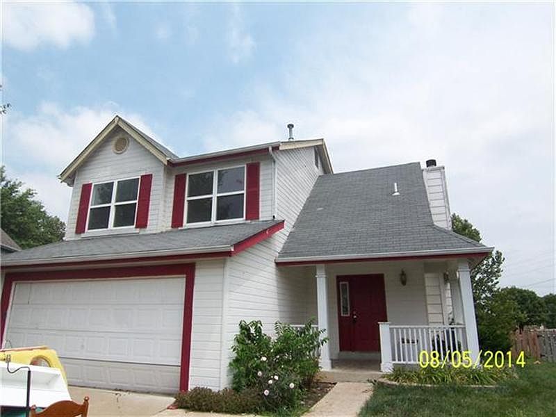 1st image of 305 Xavier Ct