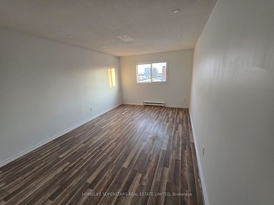1st image of 1843 Davenport Rd