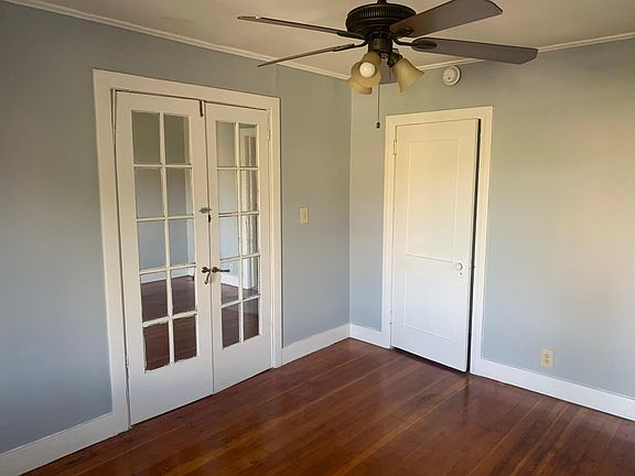 5th image of 1602 Lucretia Ave