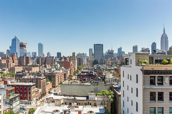 Sold by Sotheby's International Realty | media 23