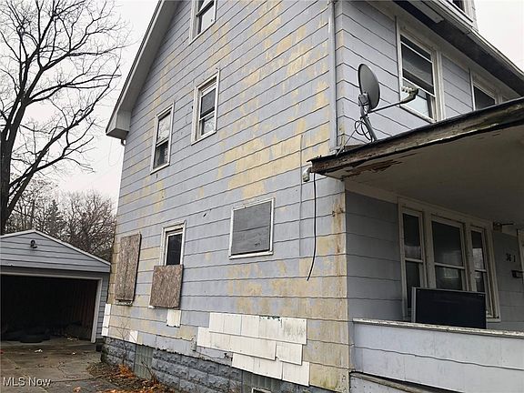 2nd image of 3621 E 124th St
