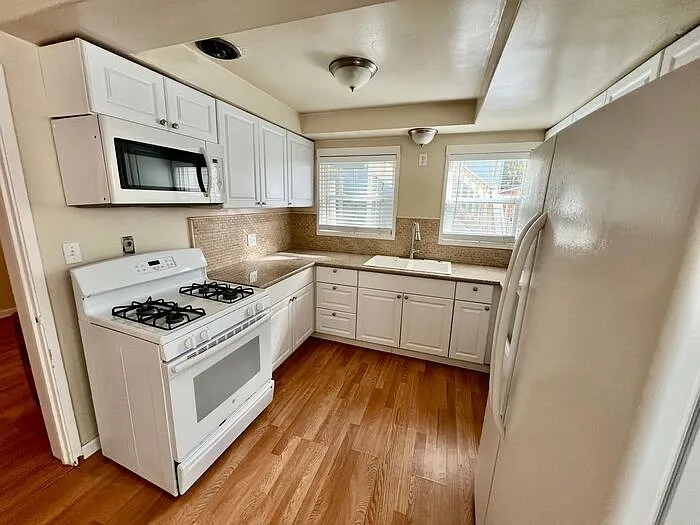261 Larkin St #261 — Photo 8