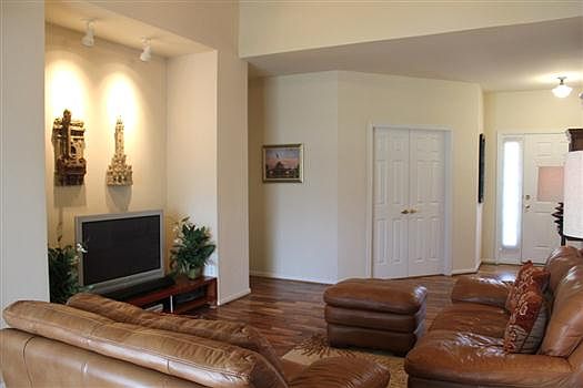 4th image of 6234 Settlers Trail Pl