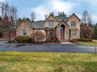 7110 Coronation Cir, Fayetteville, NY 13066