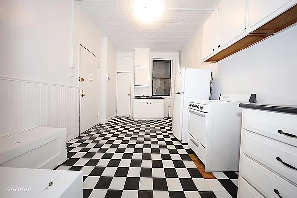 Rented by Corcoran | media 13