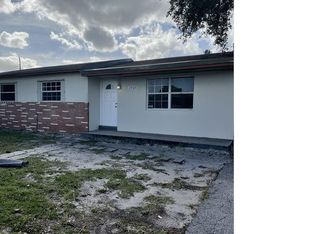 2920 NW 207th St, Miami Gardens, FL 33056