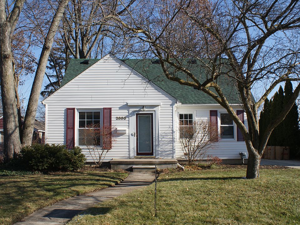 1st image of 2660 Cummings Ave