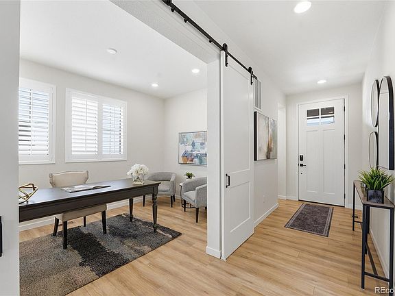 4th image of 8952 Bellsong Circle