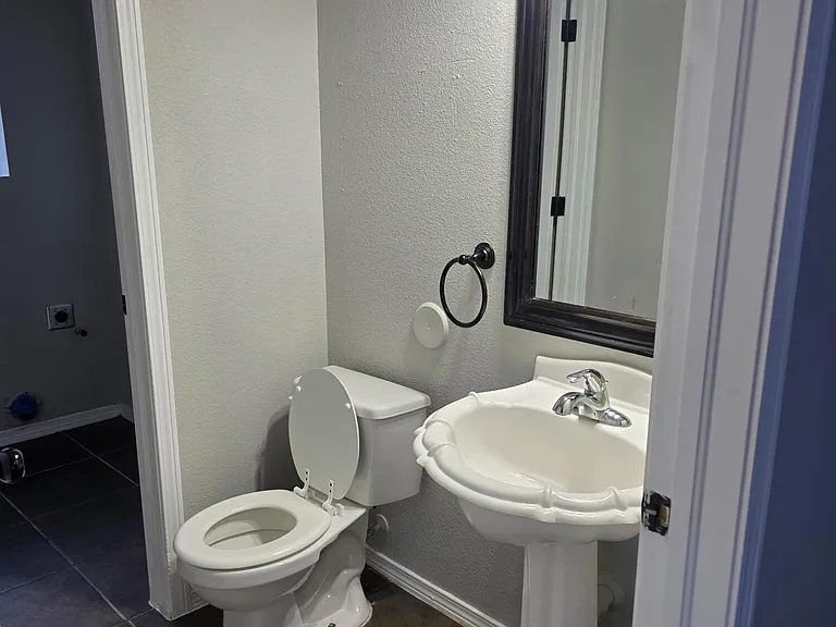 14377 Whisper Mare Ct — Photo 28