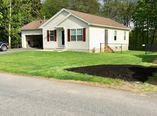14 River St, Queensbury, NY 12804