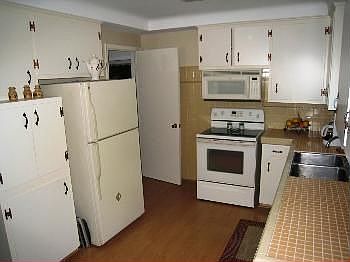 5th image of 15502 Gaylord