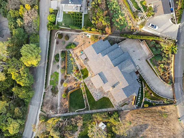 27091 Sea Vista Dr — Photo 58