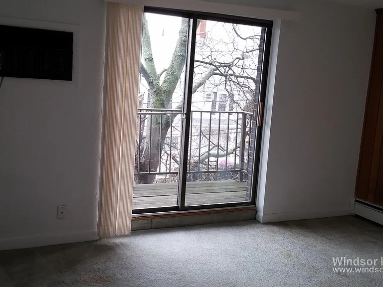 Eleanor St — Photo 6