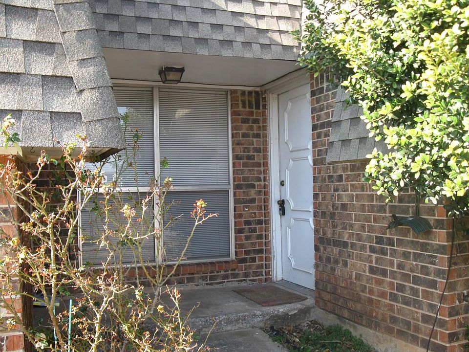 1st image of 9809 Welch Dr