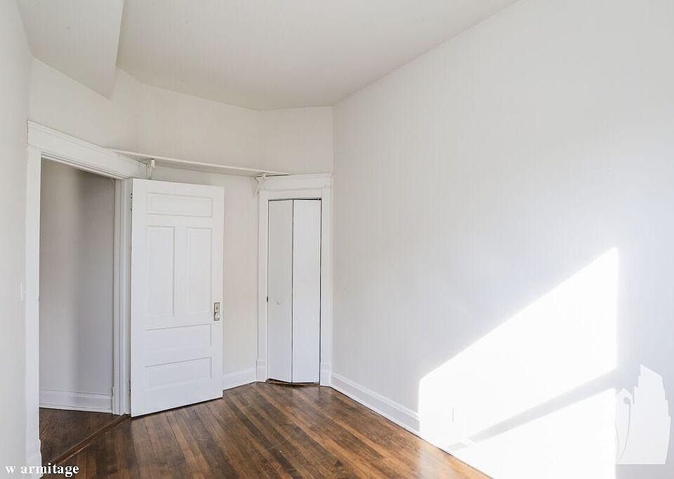 1st image of 854 W Armitage Ave #1321