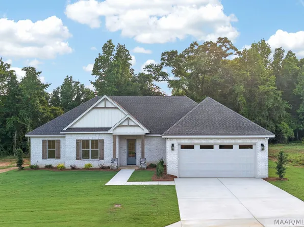 106 Della Dr, Wetumpka, AL 36093