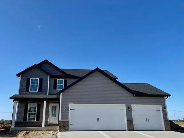 711 Conner Circle Dr, Fairview Heights, IL 62208