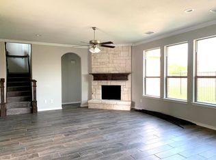 515 Long Prairie Dr, Royse City, TX 75189