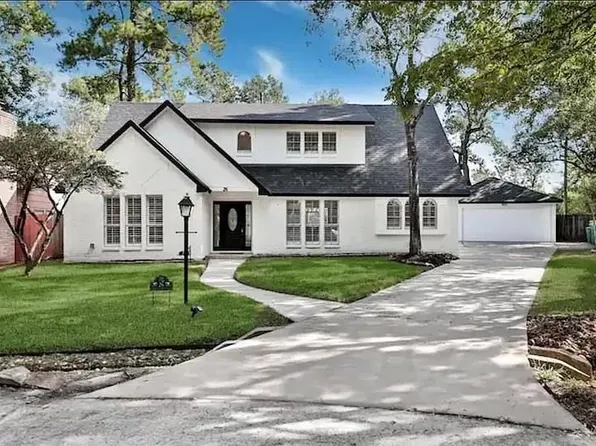 26 Rambling Wood Ct, The Woodlands, TX 77380
