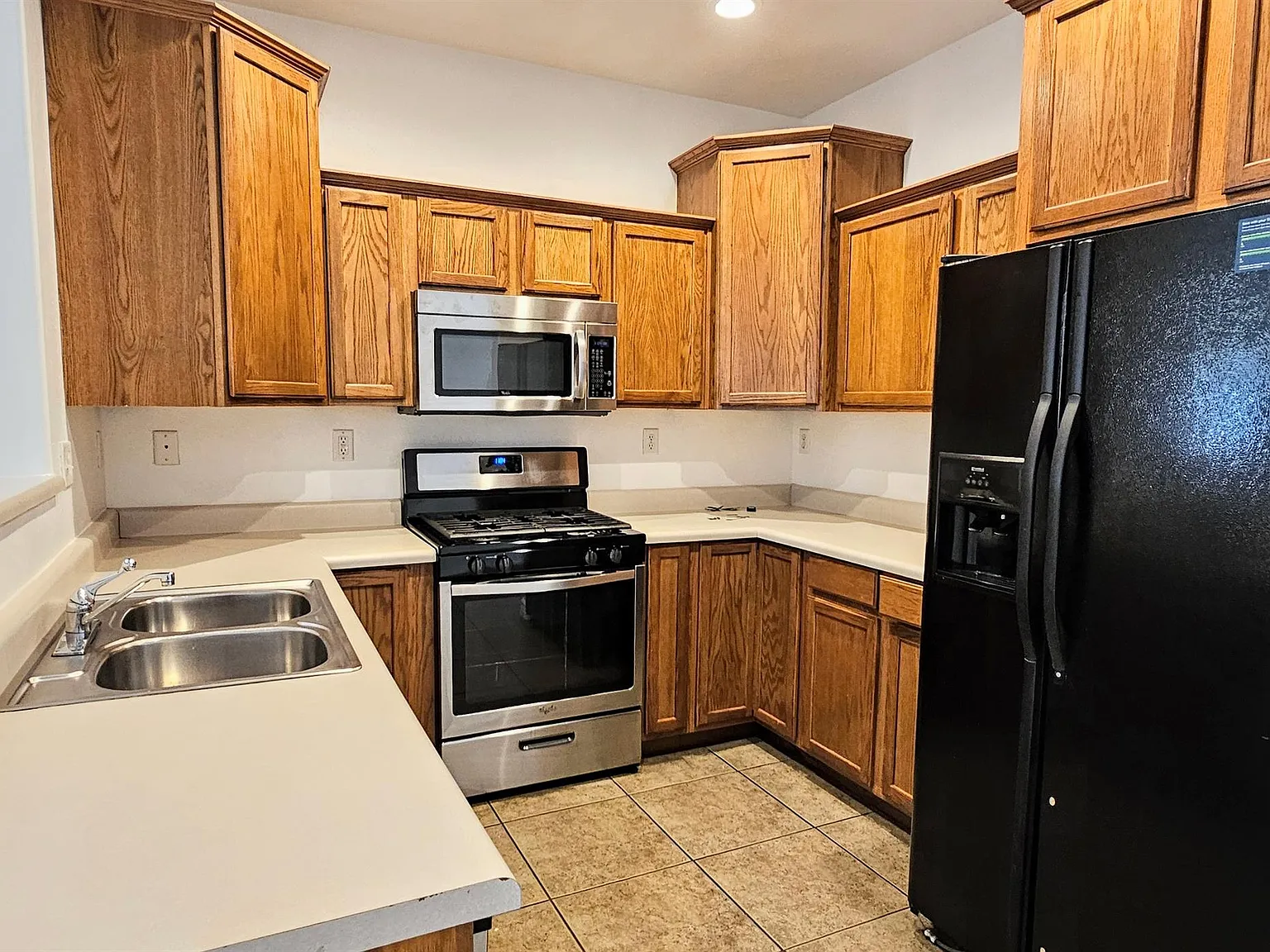 630 Vukonich 1471 East Payton Way - 1 — Photo 3