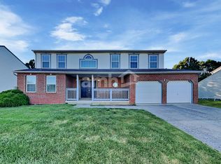 164 Knights Bridge Dr E, Pickerington, OH 43147