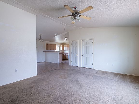 3rd image of 3904 Stargazer Ct