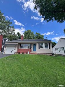 1204 Edgehill Rd, Jacksonville, IL, 62650