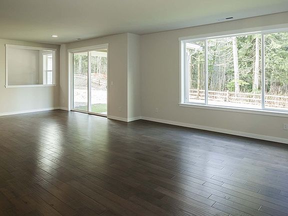 4th image of 16942 NE 123rd St