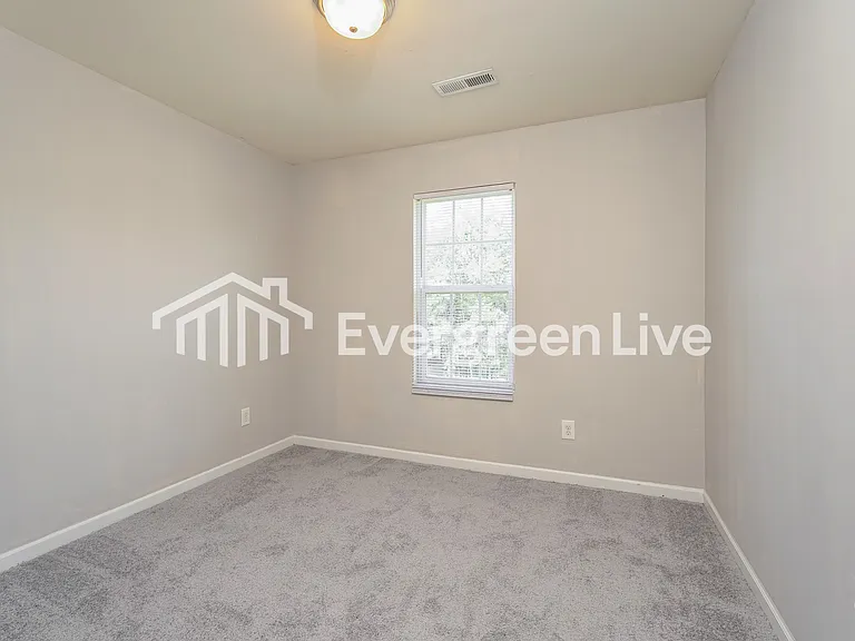 4354 Oak Pointe Dr — Photo 13
