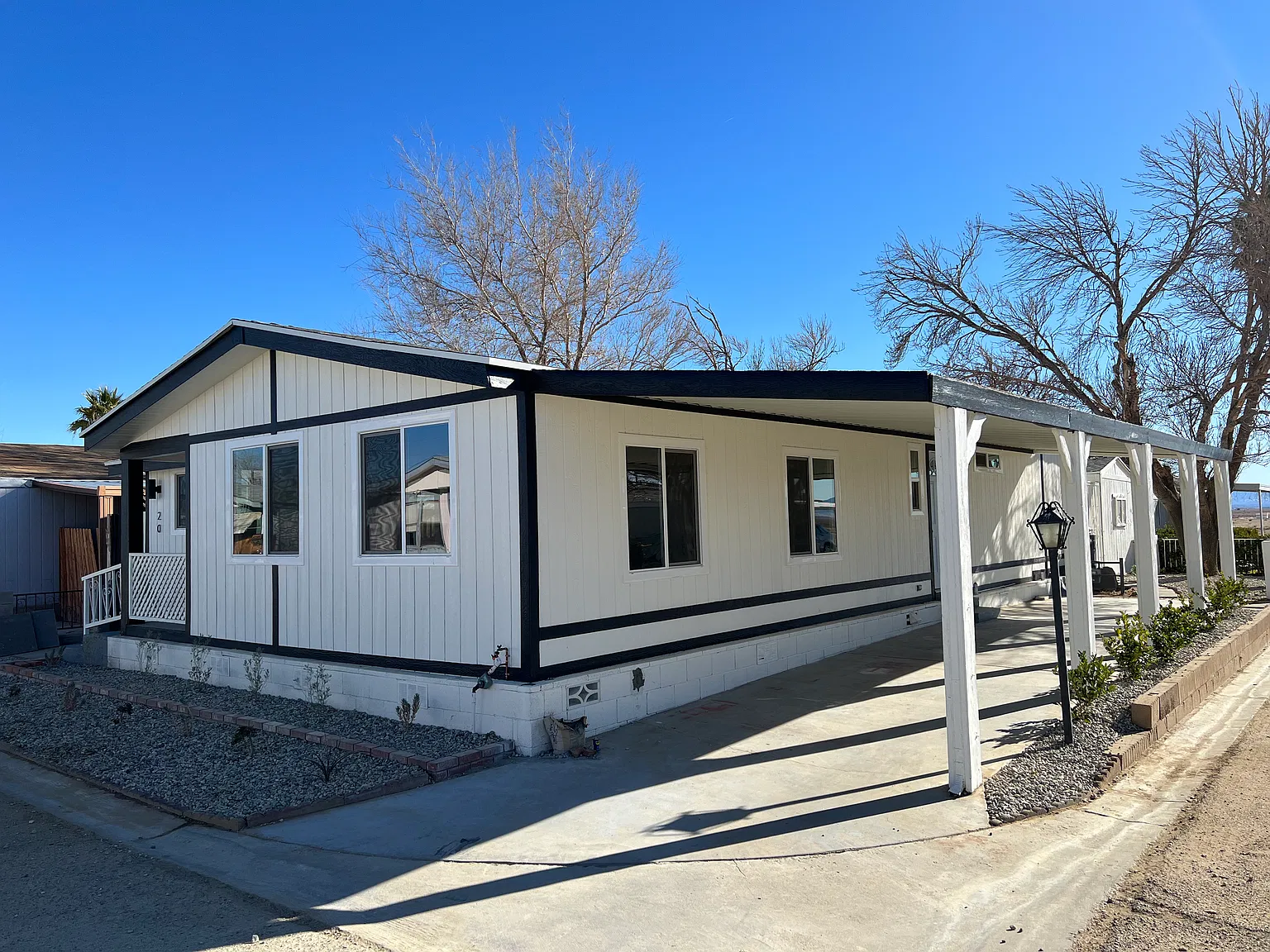 3 bed, 1440 sqft, $2,200 — Photo 1