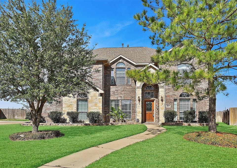 1st image of 8614 Bright Angel Ln