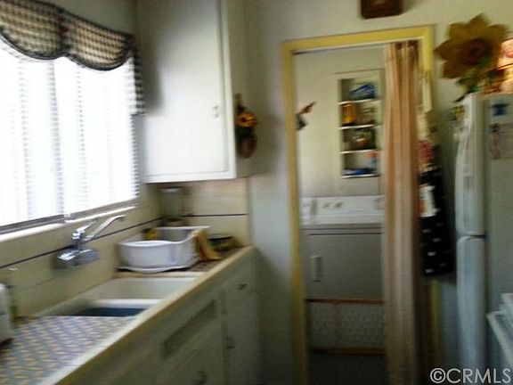 4th image of 6131 Briercrest Ave