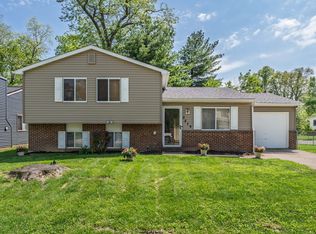 2879 Blarefield Dr, Columbus, OH 43231