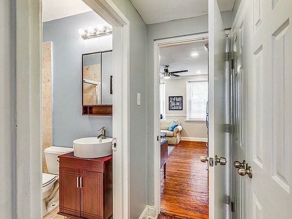 3rd image of 337 S 12th St #1
