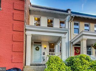 655 Morris Pl NE, Washington, DC 20002