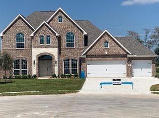 7602 Oso Ln, Mont Belvieu, TX 77523