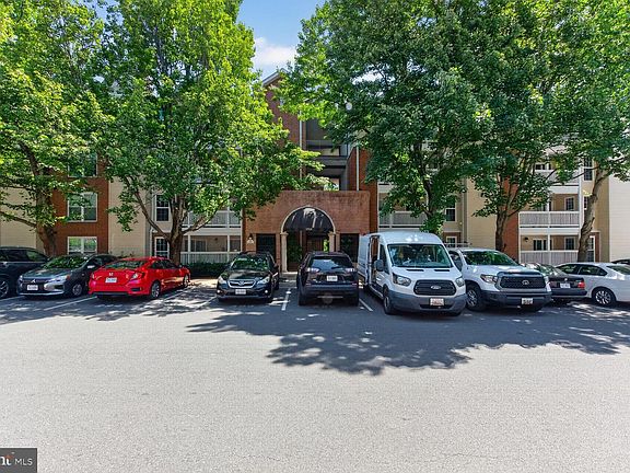 3rd image of 1524 Lincoln Way APT 416