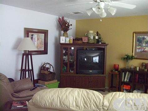 4th image of 6612 Oak Falls Dr