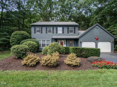 9 Newport Drive, Clifton Park, NY, 12065