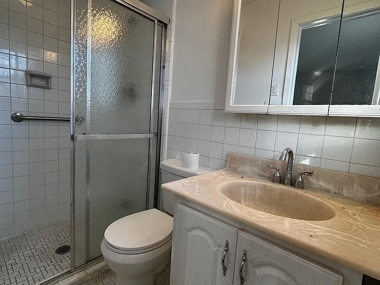 48 Lynn Ct — Photo 14