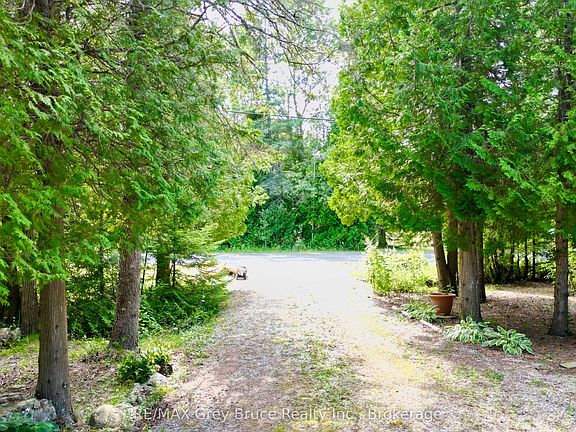 2nd image of 202 Whiskey Harbour Rd