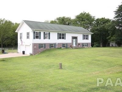2562 Centennial Dr, Washington, IL, 61571