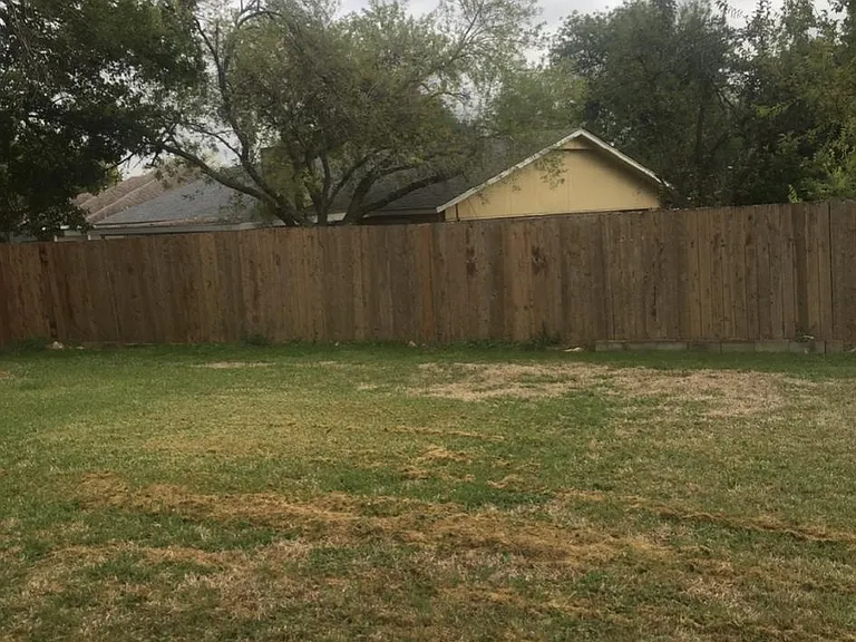 9806 Heritage Farm — Photo 31
