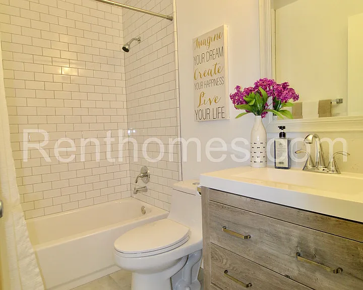 11327 Linares St — Photo 14