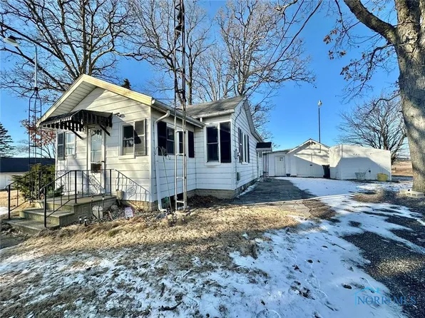 14212 County Road M, Wauseon, OH 43567