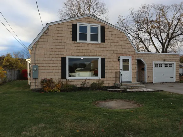 77 Chestnut Street, Rochester, NH 03867