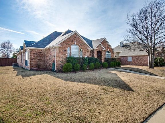 2nd image of 3344 Marsalis Ln