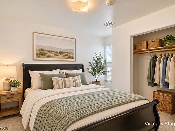 4th image of 590 E Encinitas St